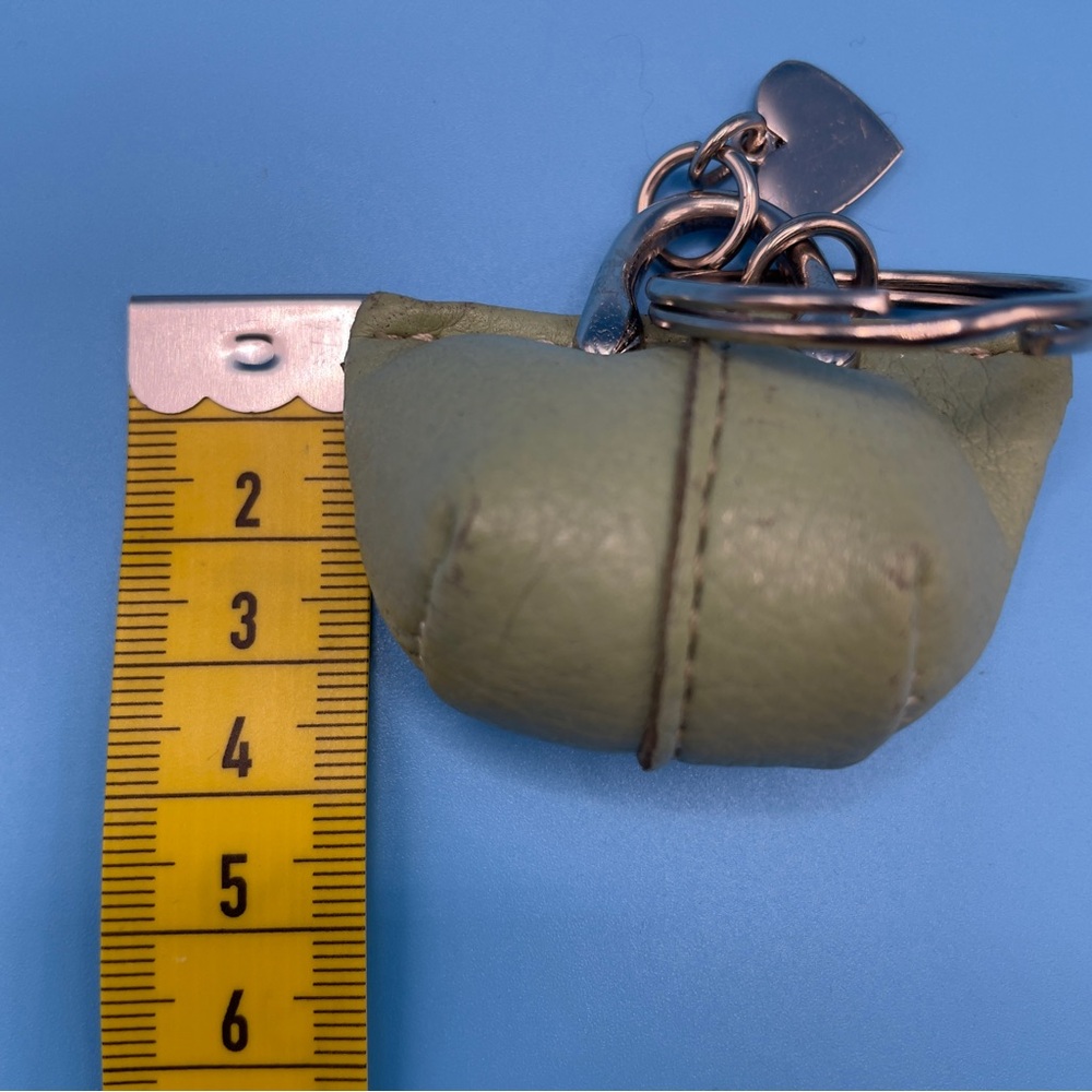 Vintage Nine West Mini Leather Purse Bag Charm Keychain Sage Green Heart Tag Y2K - Picture 8 of 9